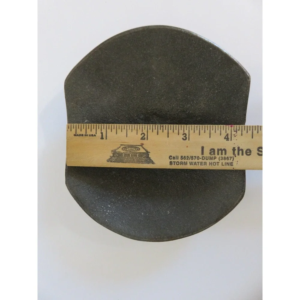 Heavy Cast Iron Metal Trinket Jewelry Dish‎ Minimalist Home Decor